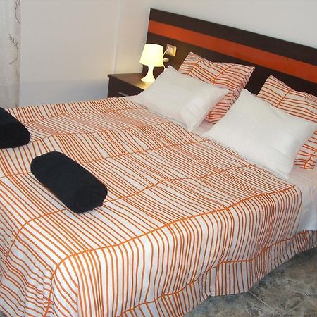 Pension Aqua Rooms Portomarin Eksteriør billede