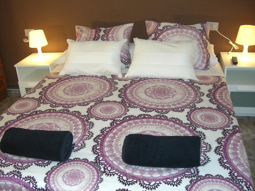 Pension Aqua Rooms Portomarin Eksteriør billede