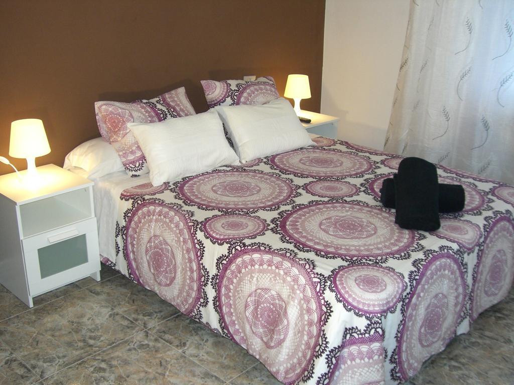 Pension Aqua Rooms Portomarin Eksteriør billede
